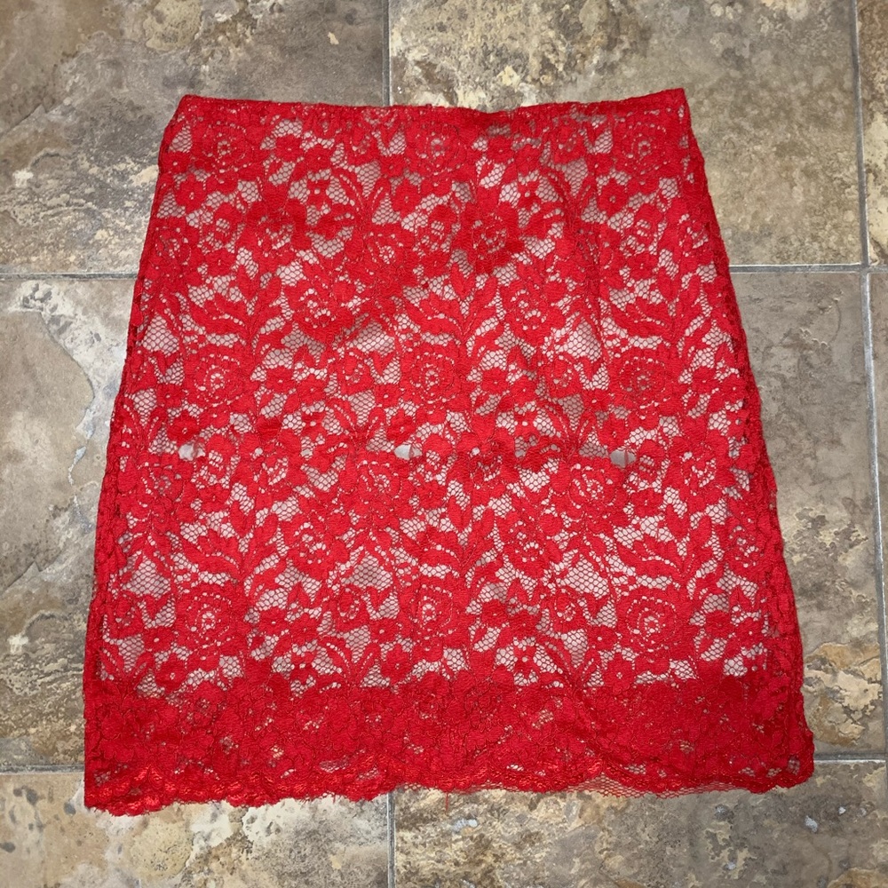 💃🏻Red LACE Skirt